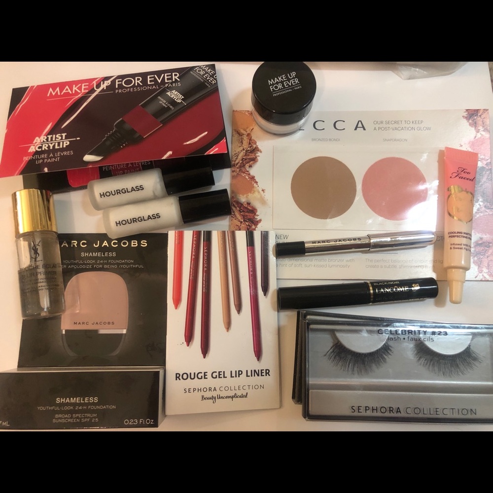 Makeup bundle
